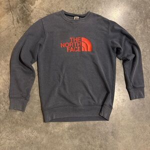 The North Face Charcoal Logo Crewneck Sweatshirt Men’s S Women’s M